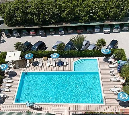 Domingo Otel 3*
